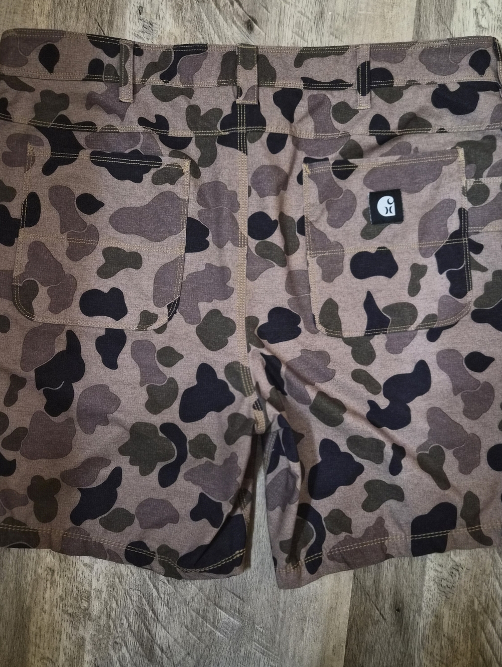 Carhartt Men’s Size 36 Camo Cargo Shorts Brown Duck Camo Utility Workwear